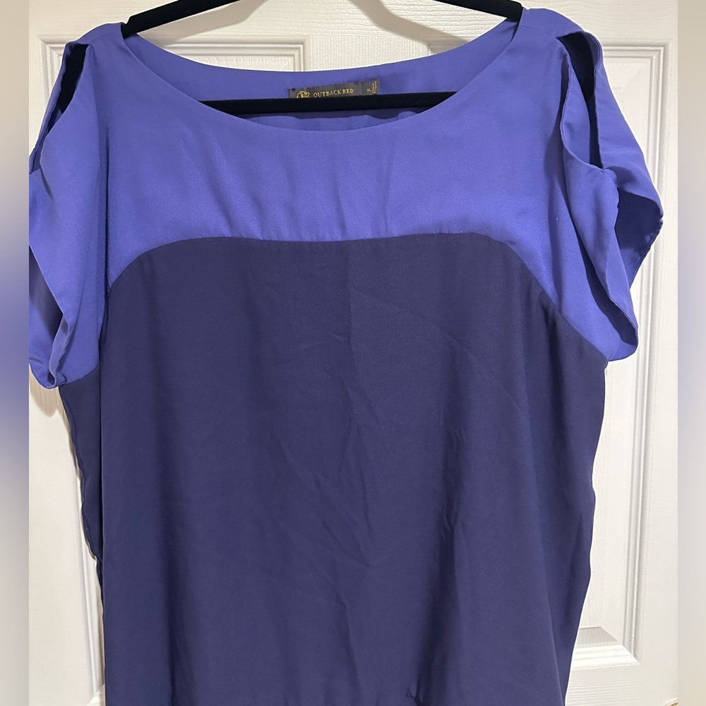 Outback Red brand Purple cutout shoulder top. Size XL.
